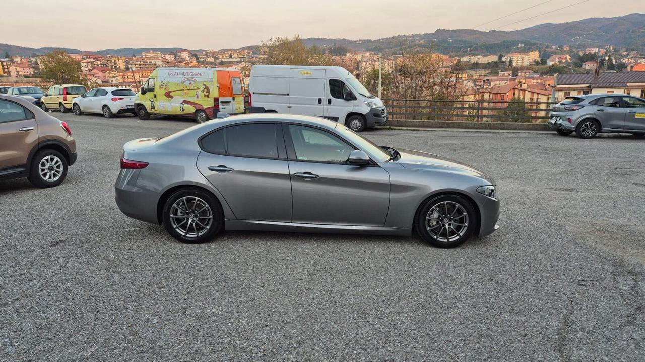 Alfa Romeo Giulia JTDM 150CV Business - KM 58000