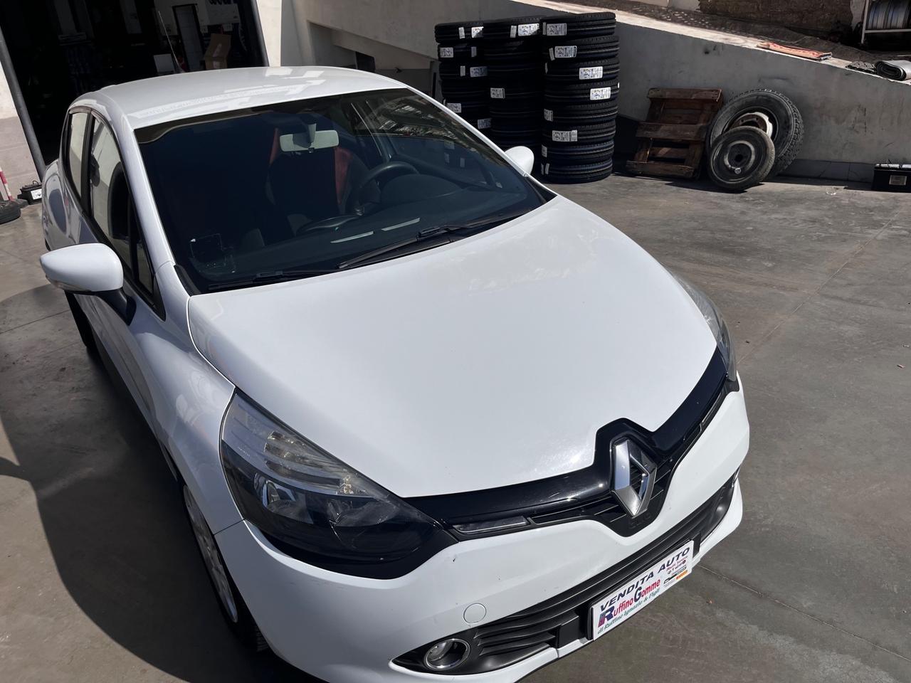 Renault Clio 1.2 75CV 5 porte Wave