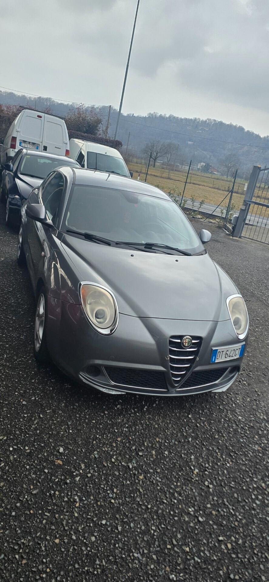 Alfa Romeo MiTo 1.4 T 155 CV Distinctive Sport Pack
