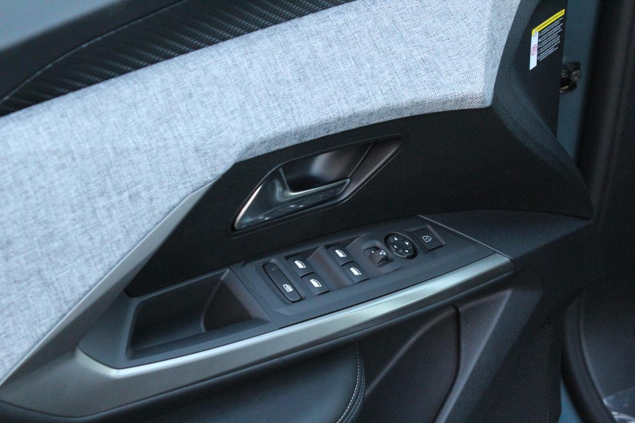 Peugeot 3008 Hybrid 145 e-DCS6 Allure