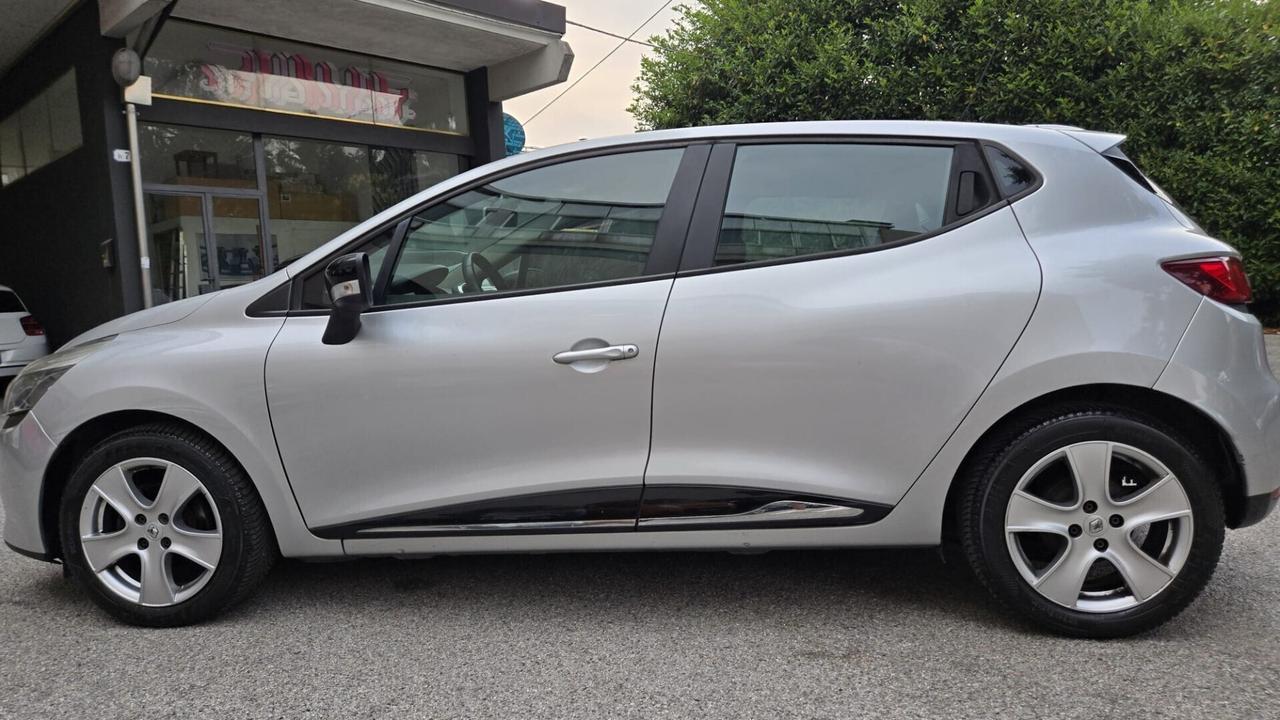 Renault Clio 1.5 dCi 8V 75CV 5 porte Live