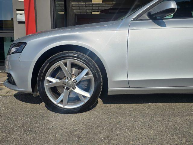 AUDI A4 Avant 2.0 TDI 120 CV GANCIO TRAINO 18" UnicoPropie