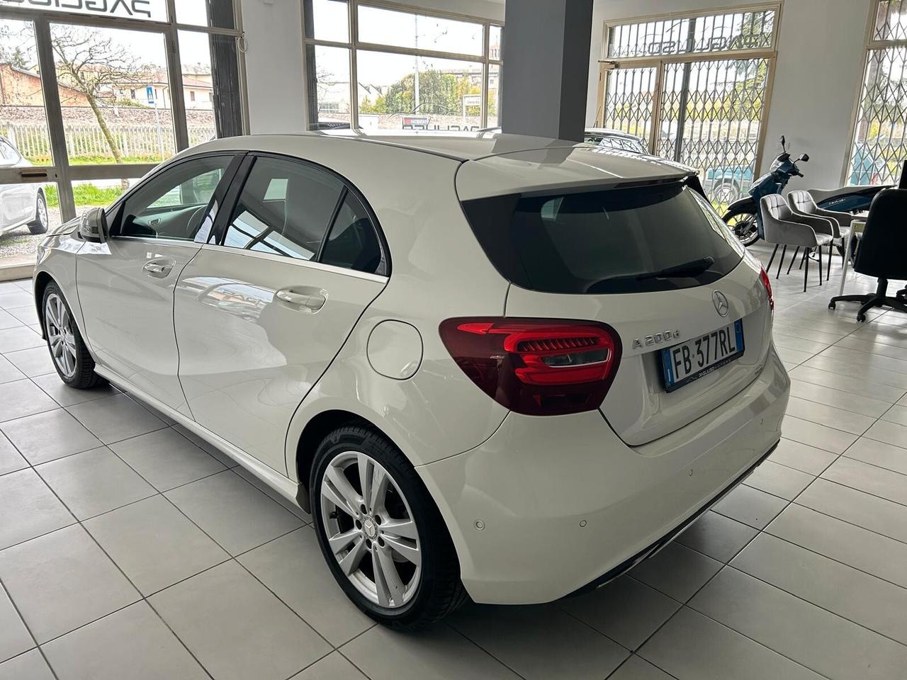 Mercedes-benz A 200 A 200 d Business