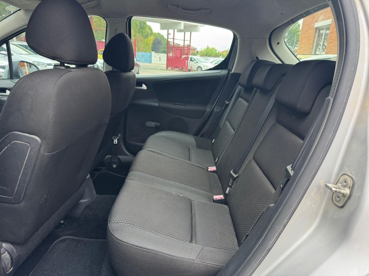 Peugeot 207 1.4 HDi 70CV FAP 3p. XAD Van
