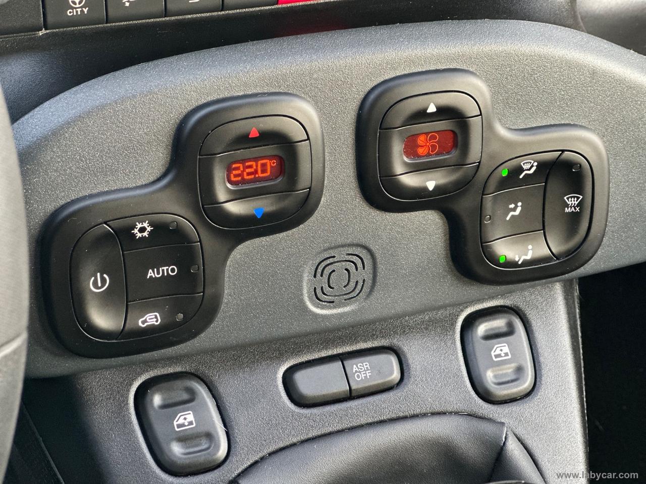 FIAT Panda 1.0 FireFly S&S Hybrid Cross