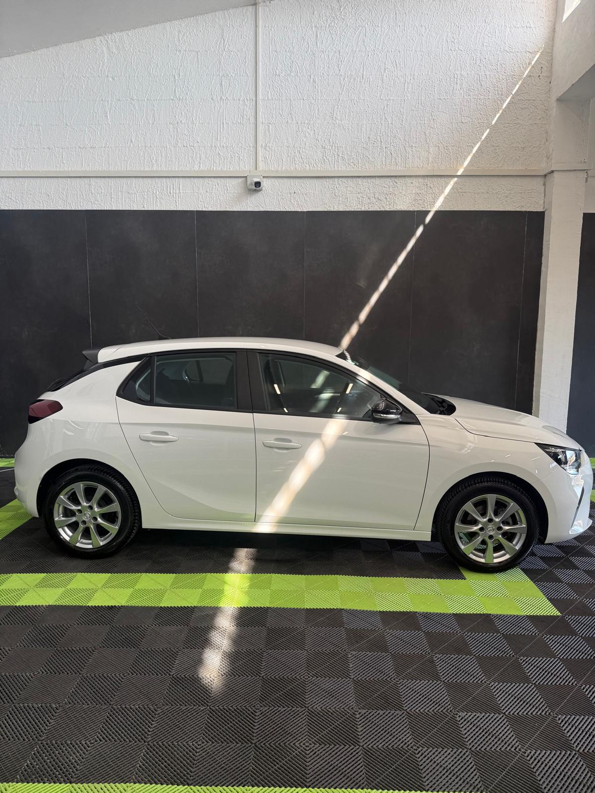 Opel Corsa 1.2 Elegance