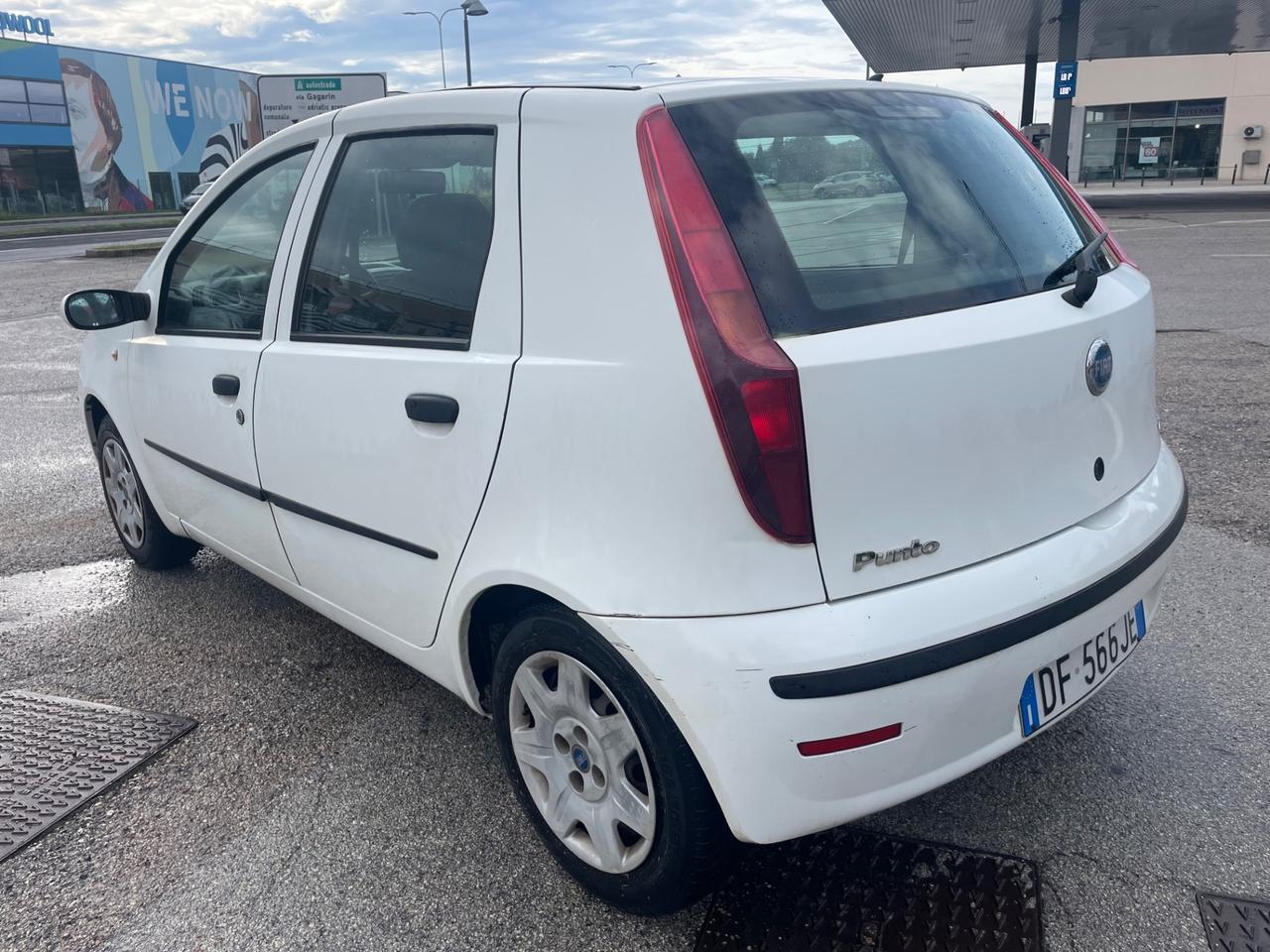 FIAT PUNTO 1.3 DIESEL MULTIJET 130.000 KM NEOPATENTATI 2007.