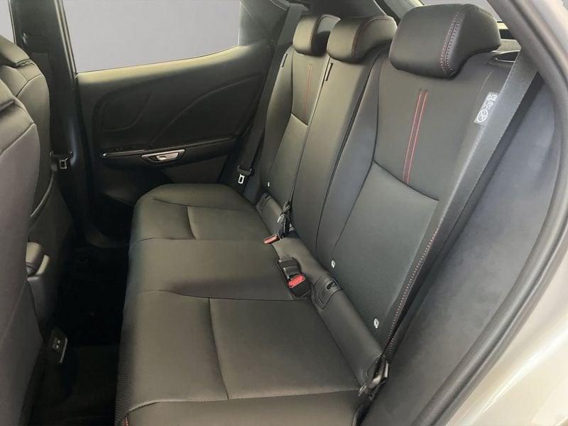 Lexus LBX LBX 1.5 hybrid Elegant 2wd
