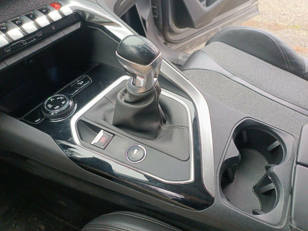 Peugeot 3008 1.2 PureTech Turbo Allure