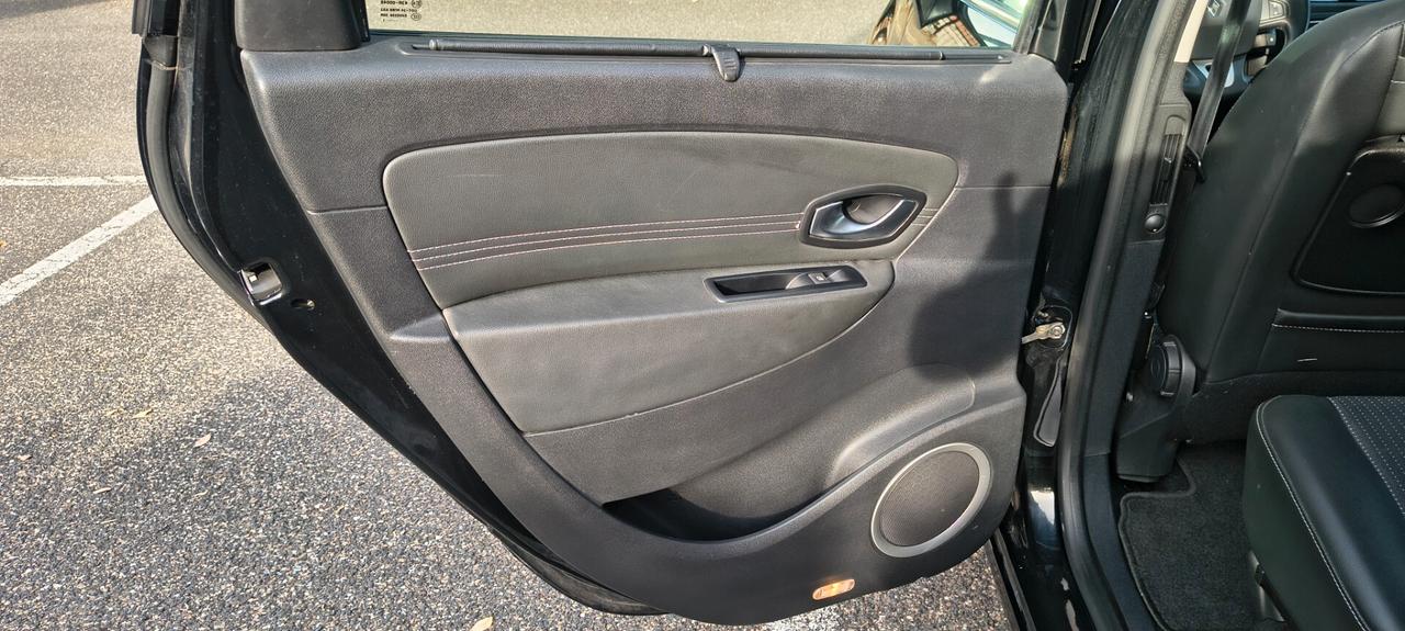 Renault Scenic Scénic X-Mod 1.5 dCi 110CV Luxe
