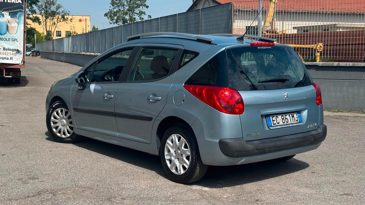 Peugeot 207 1.4 8V 75CV SW Energie Sport ECO GPL