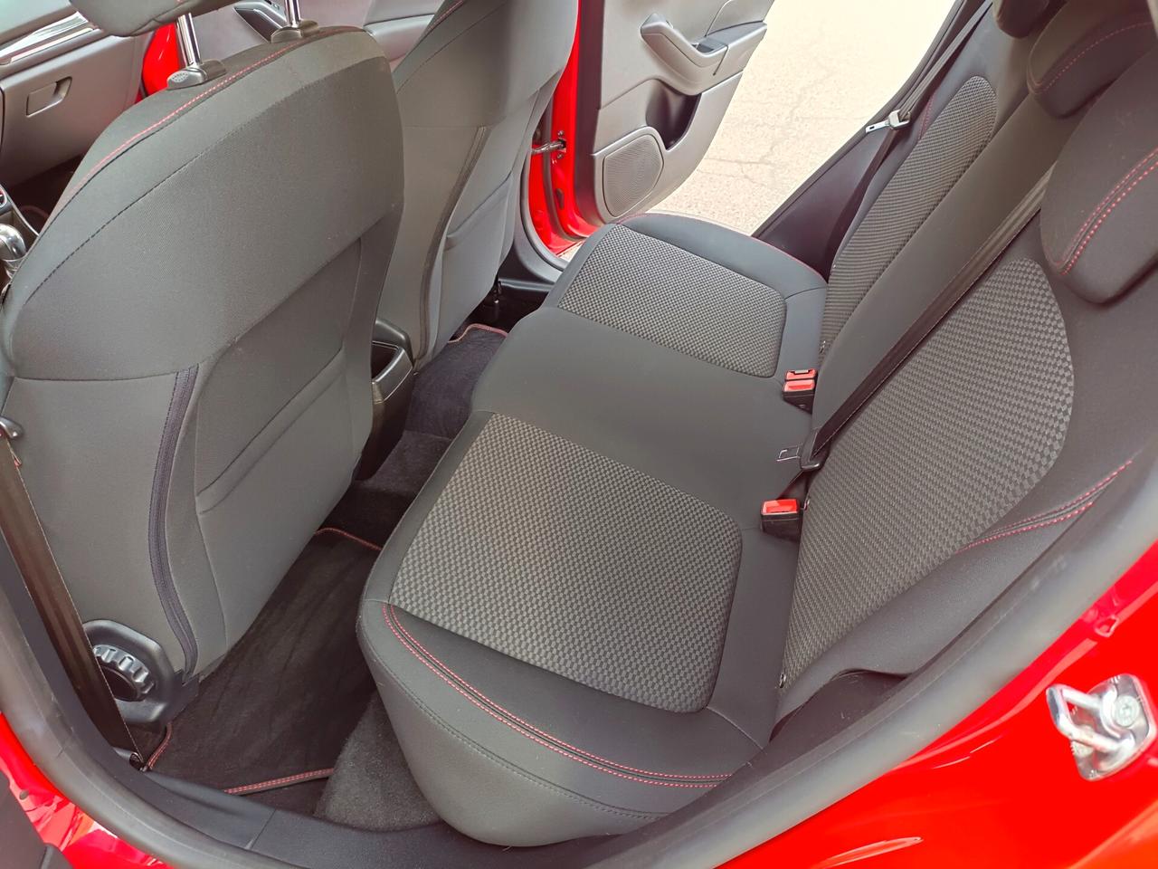 Ford Fiesta 5 porte ST-Line