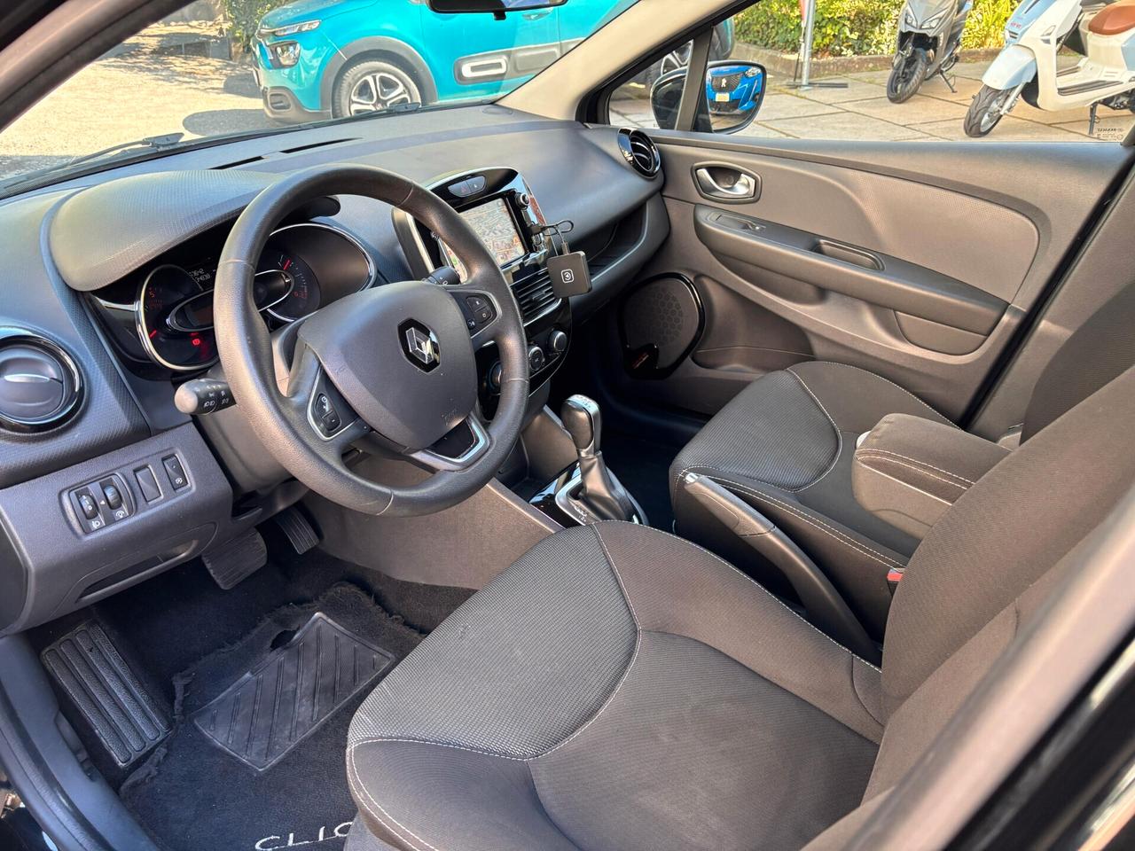 Renault Clio Sporter dCi 8V 90 CV EDC Business