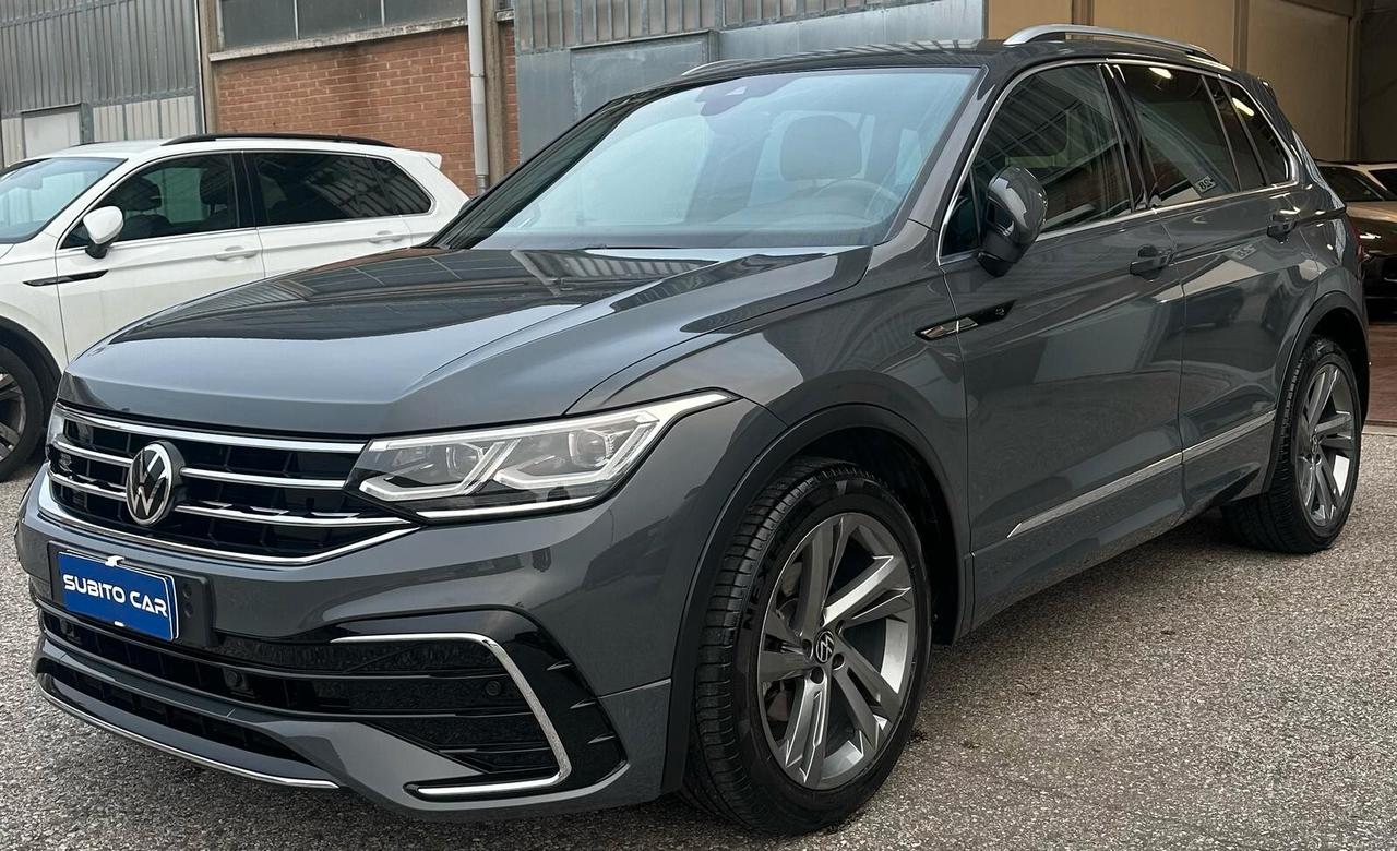 Volkswagen Tiguan 2.0 TDI 150 CV SCR DSG R-Line