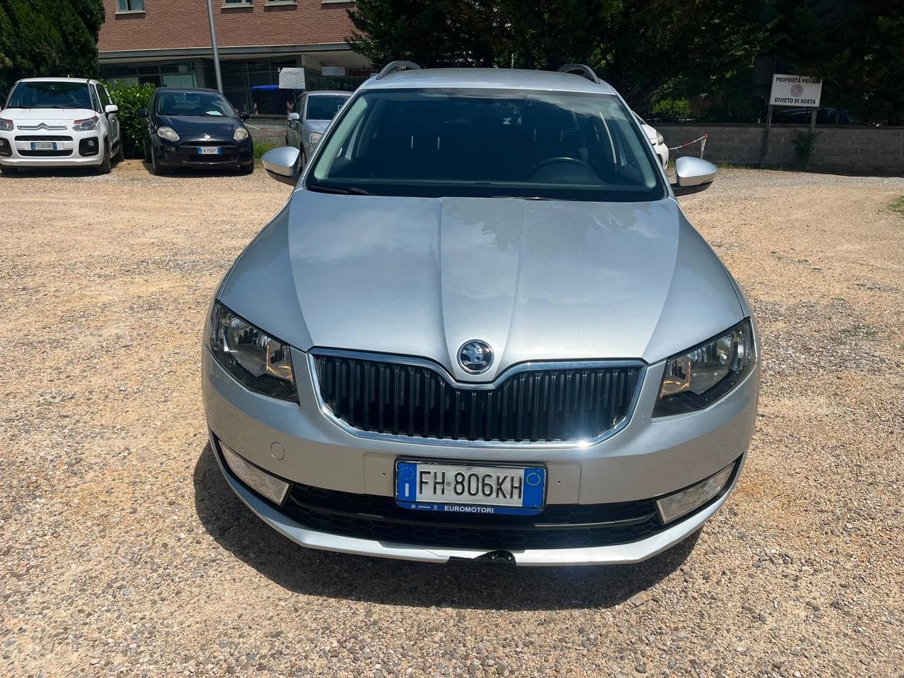 Skoda Octavia 1.6 TDI CR 115 CV DSG Wagon Style