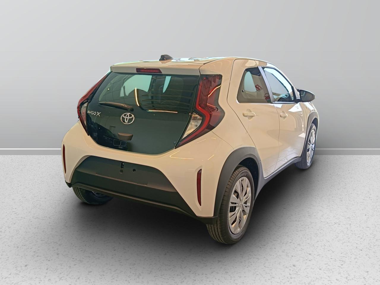 TOYOTA Aygo X 1.0B ACTIVE MT - MY24