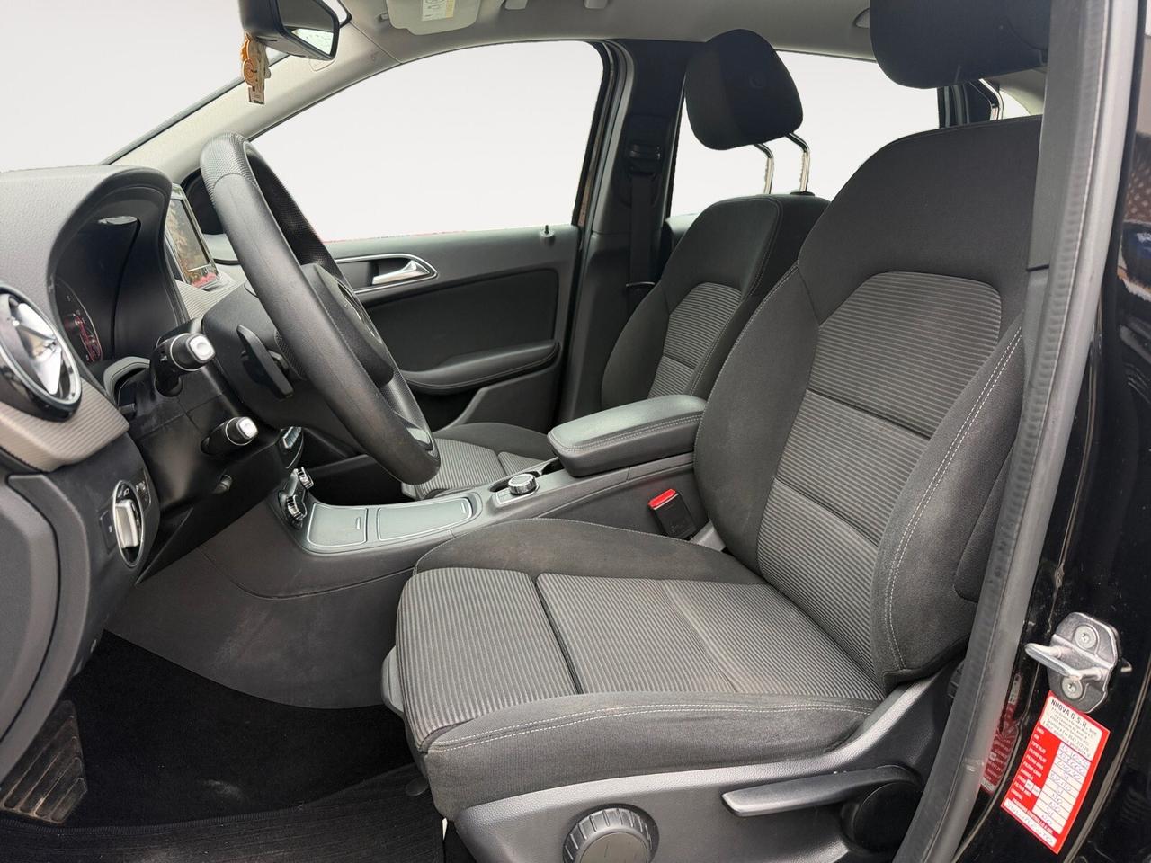 Mercedes-benz B 200 d (cdi) Business auto *UNICO PROPRIETARIO*