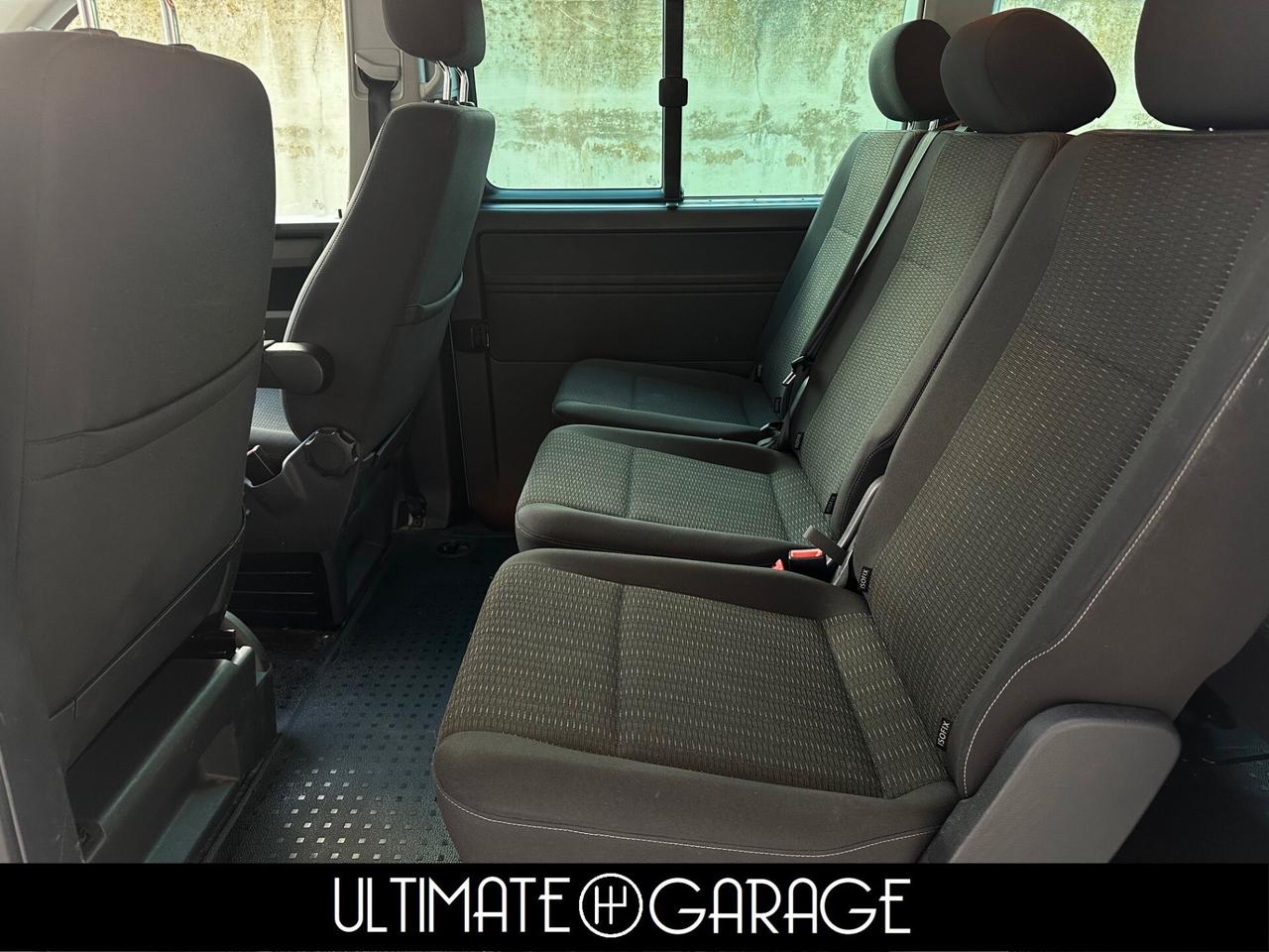 Volkswagen Multivan T6 Caravelle 2.0 TDI DSG Comfortline 9 posti Bicolor