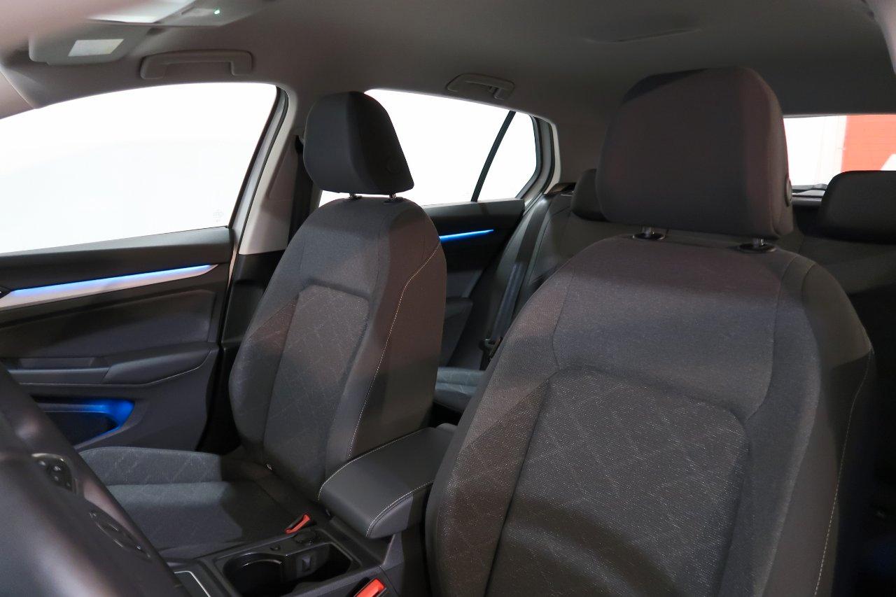 Volkswagen Golf 1.5 etsi evo Life 130cv dsg