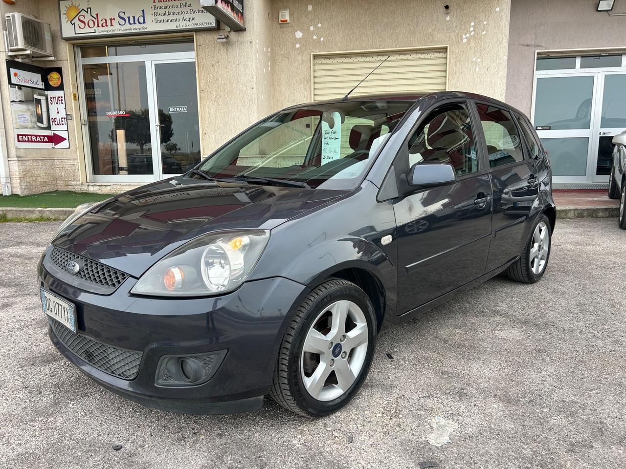 Ford Fiesta 1.4 TDCi 5p. Ghia