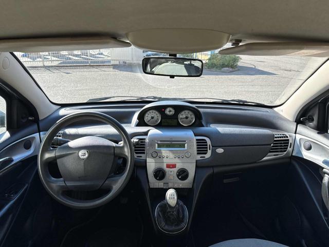 LANCIA Ypsilon 1.2 Platino
