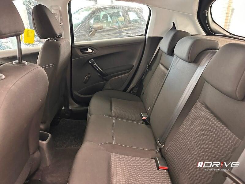 Peugeot 208 PureTech 82 5 porte Active
