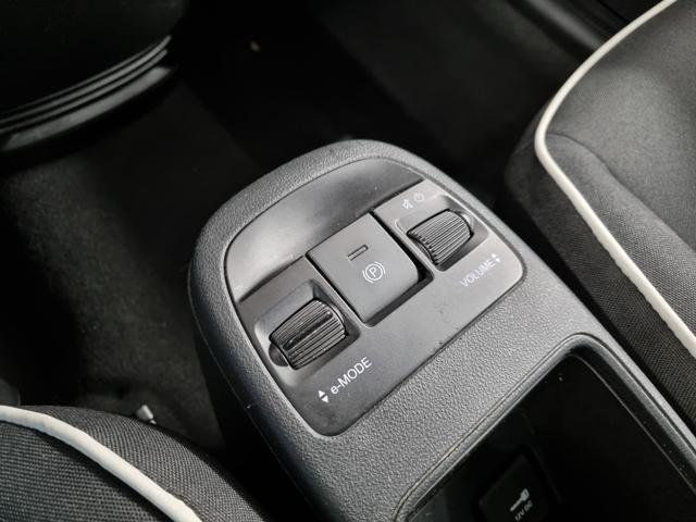 FIAT 500e 3+1 42 kWh La Prima