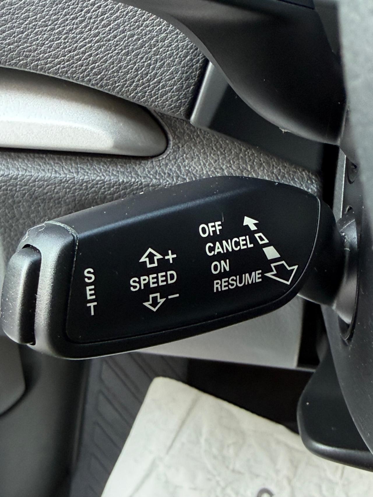Audi A3 1.6 TDI diesel S tronic S Line