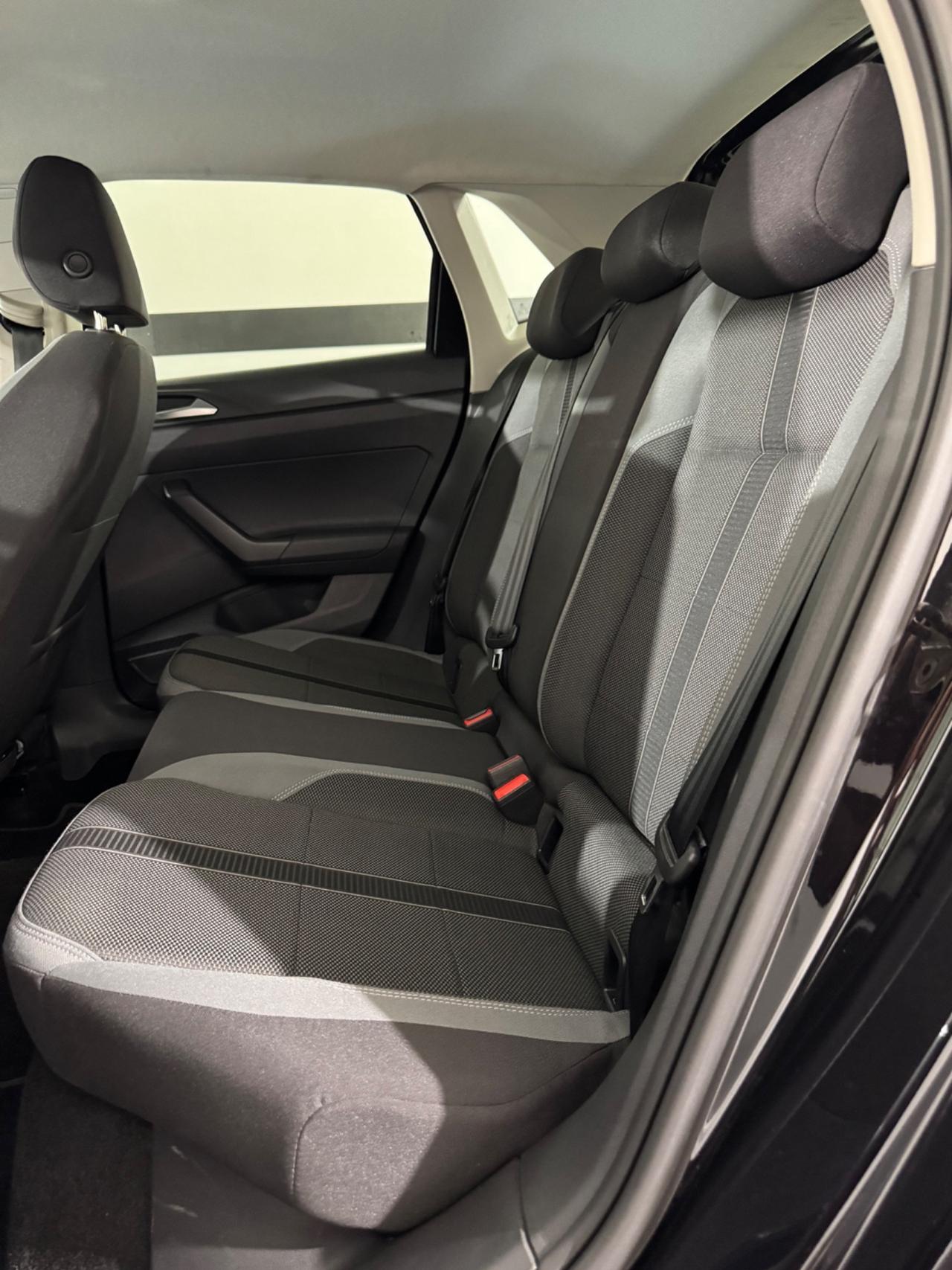 Volkswagen Polo Style, fanali full led IQ LIGHT, APPLECARPLAY & ANDROID AUTO, PARCHRGGIO AUTOMATICO,