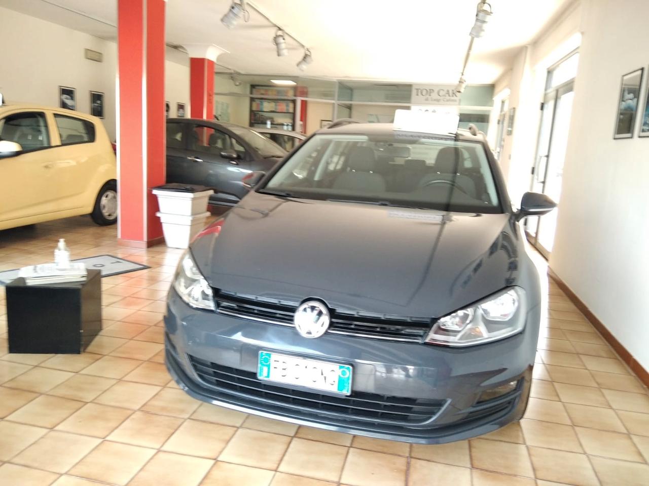 VOLKSWAGEN GOLF VARIANT SERIE 7