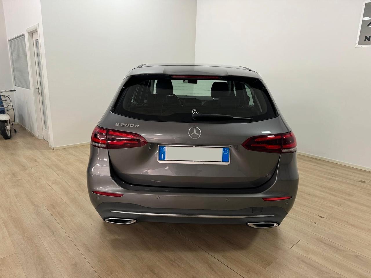 Mercedes-benz B 200 d Automatic Premium Plus MANUALE