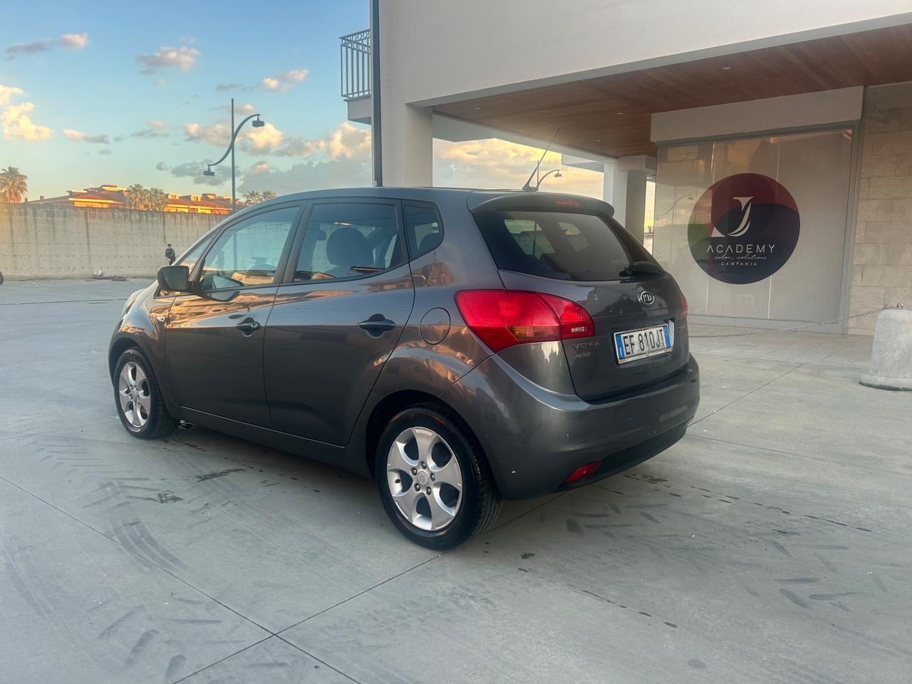 Kia Venga 1.4 CRDi 90CV WGT EX