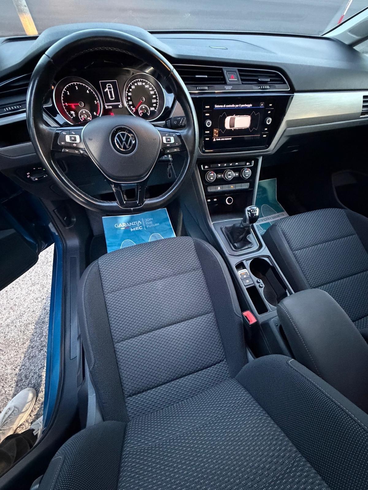 Volkswagen Touran 2.0 TDI 122 CV Executive BlueMotion 7 POSTI
