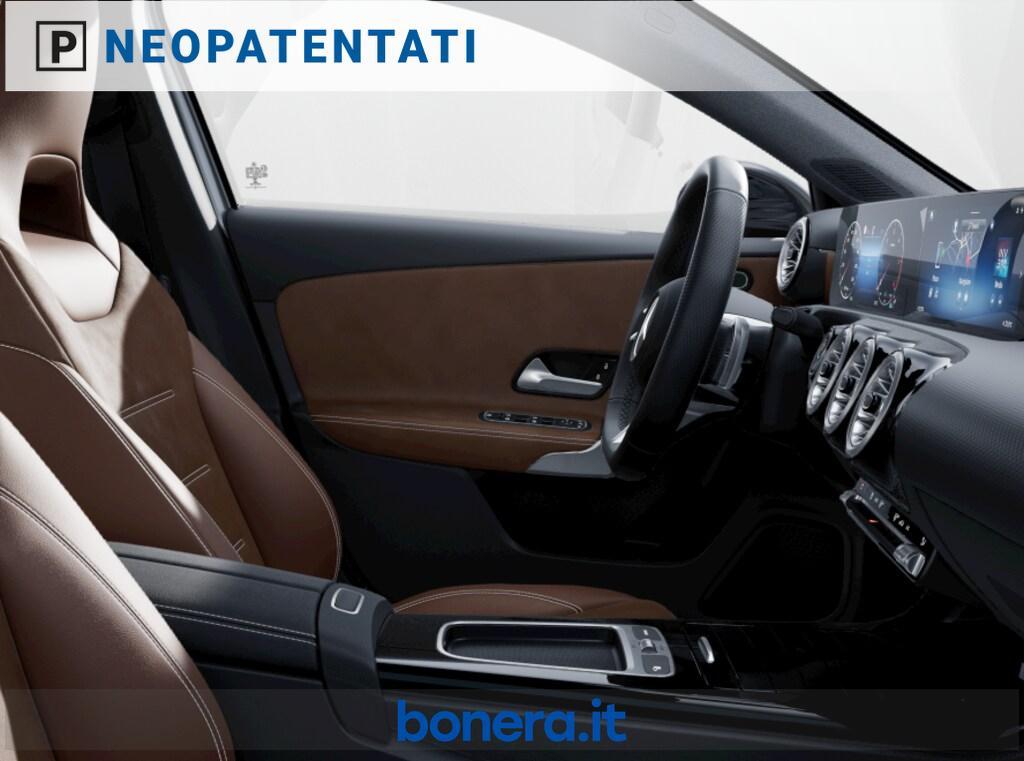 Mercedes Classe A 180 180 D AMG Line Extra Speedshift DCT AMG 8G