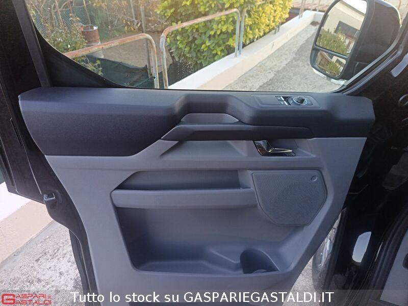 Ford Tourneo Custom Tourneo Custom 320 2.0 EcoBlue 170CV aut. PL Titanium 9 posti