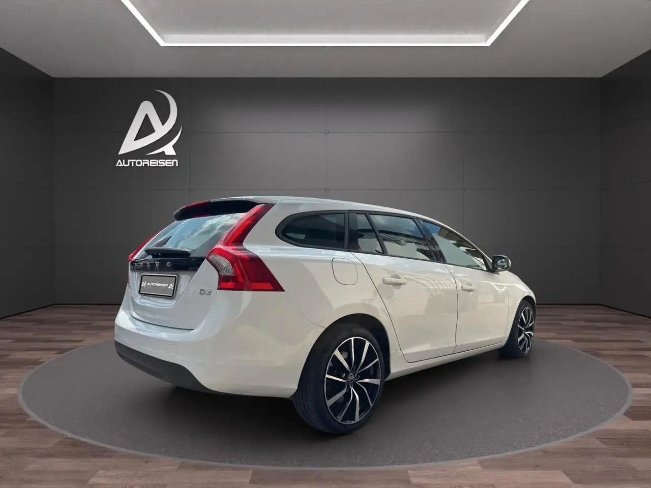 Volvo V60 D3 Momentum