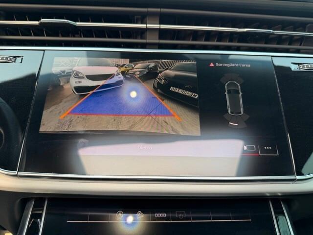 Audi Q8 55 TFSI quattro tiptronic S line edition