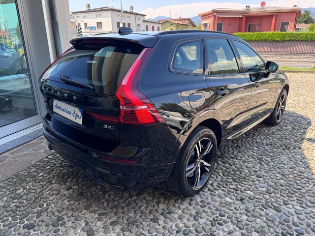 VOLVO XC60 B4 (d) AWD automatico Plus Dark