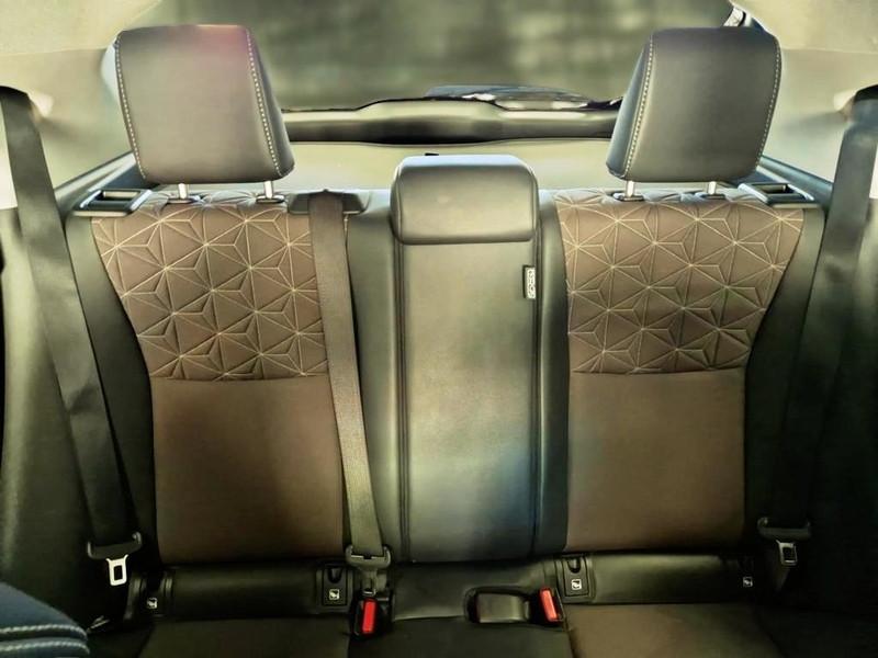 TOYOTA YARIS CROSS 1.5H HYBRID 92 CV E-CVT LOUNGE AUTO SUV