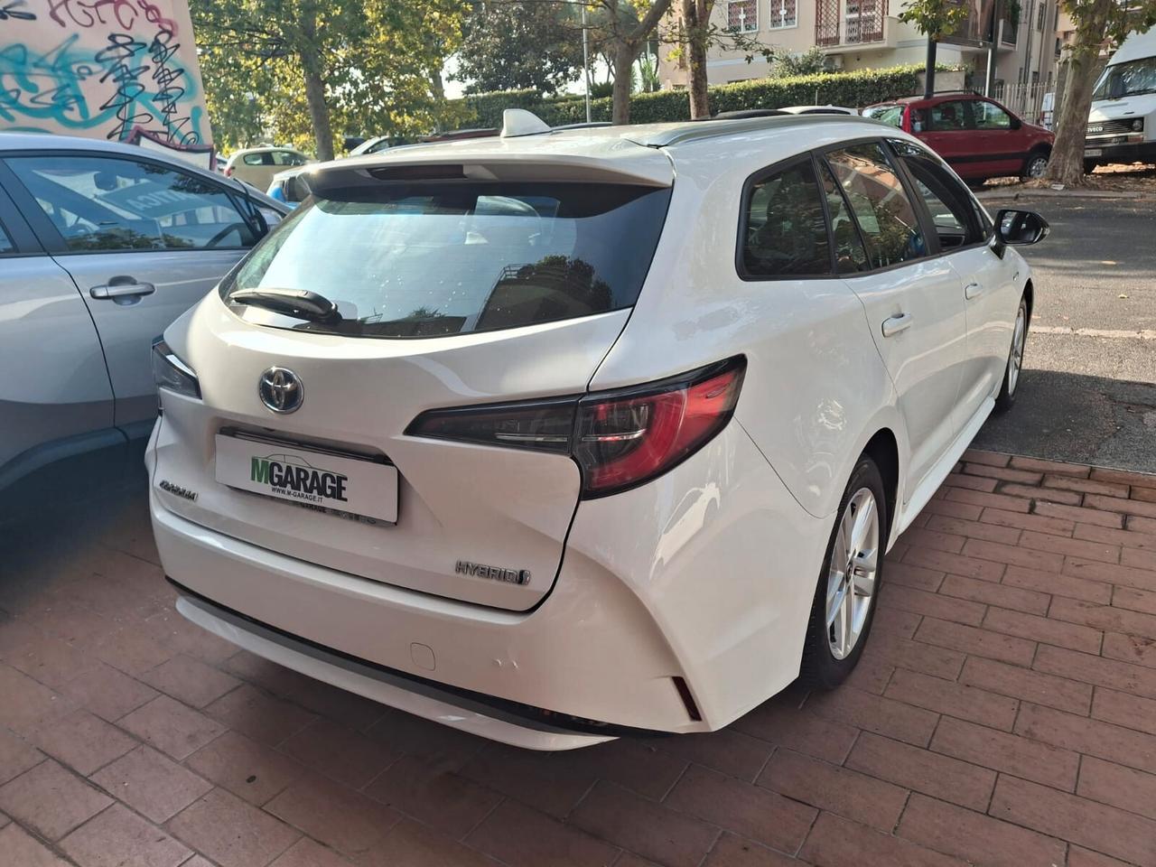 Toyota Corolla Touring Sports 1.8 Hybrid Business