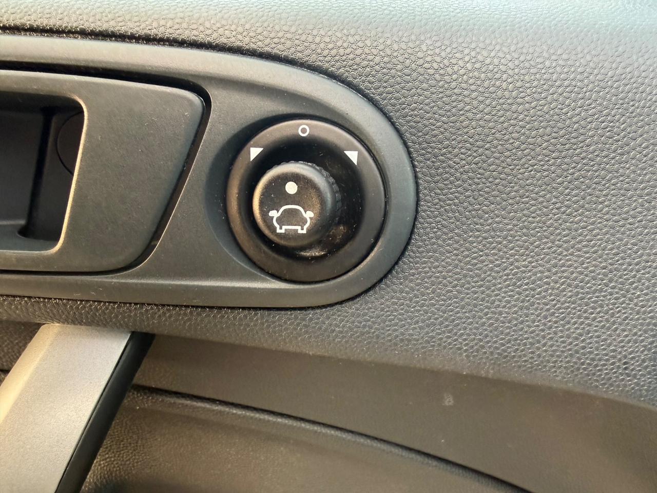 Ford Fiesta 1.6 TDCi 95 CV 5p. Titanium