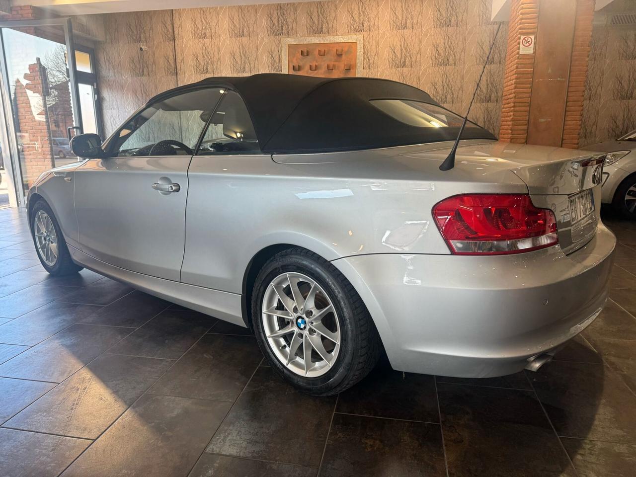 Bmw 118 118d 2.0 143CV Cabrio Attiva