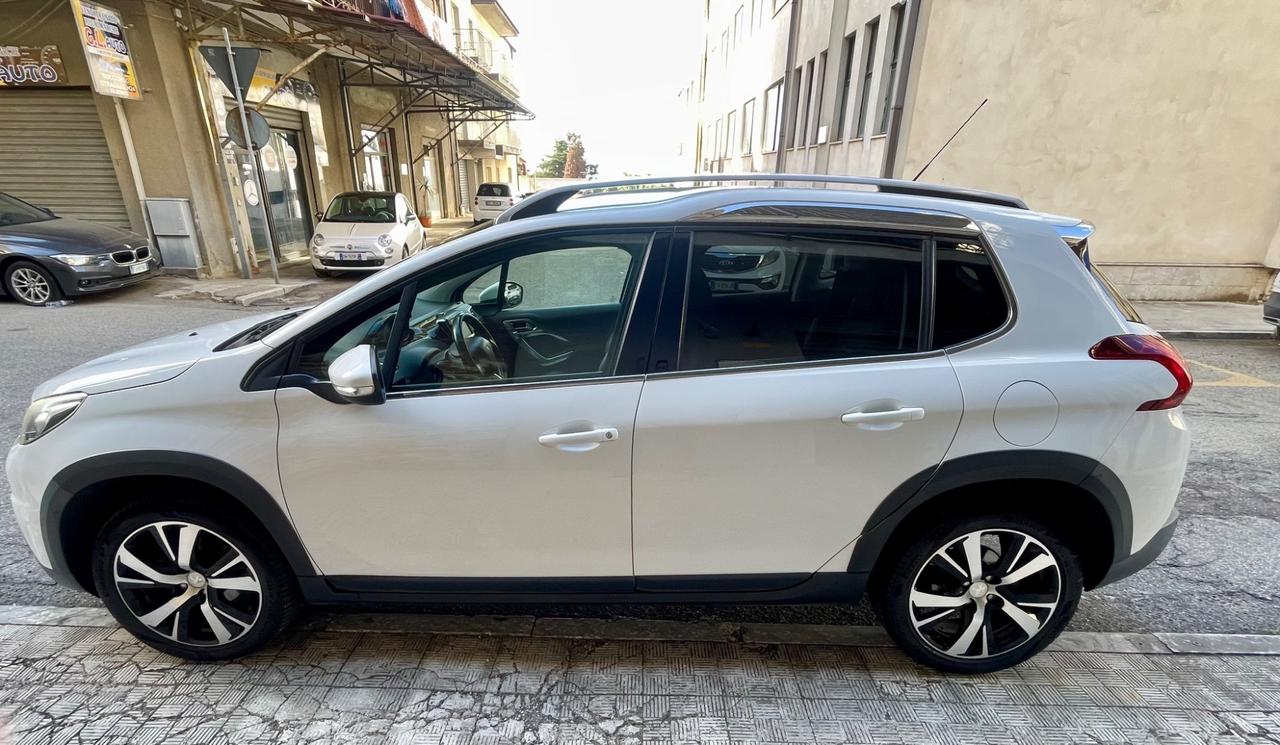 Peugeot 2008 BlueHDi 100 Allure