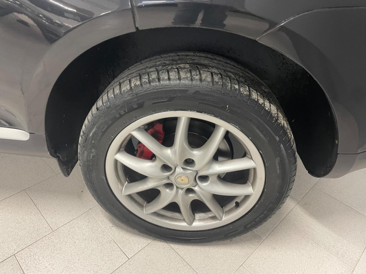 Porsche Cayenne 3.2 V6 cat GPL