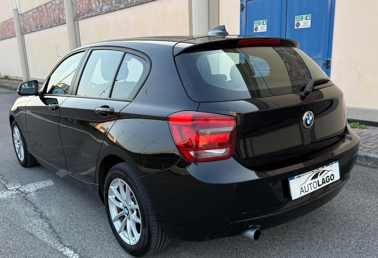 Bmw 116d 5p. Unique