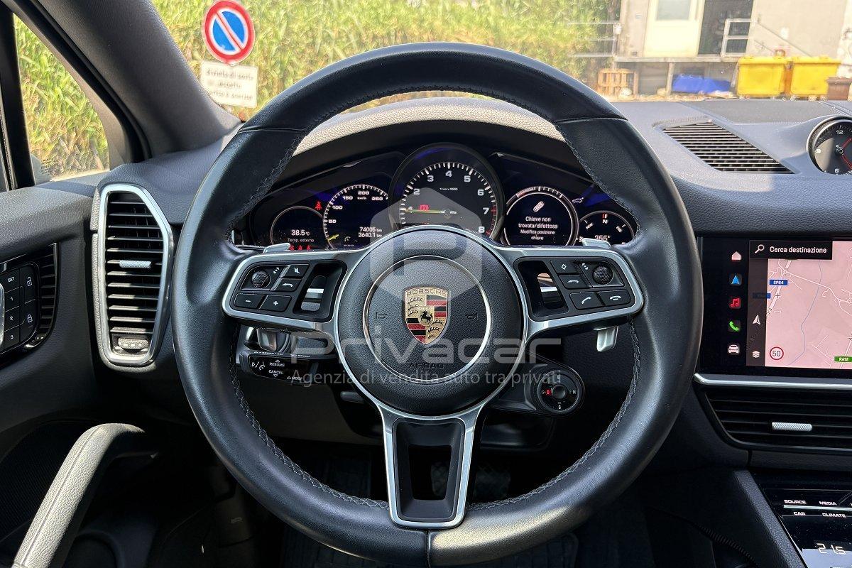 PORSCHE Cayenne Coupé 3.0 V6 E-Hybrid Platinum Edition