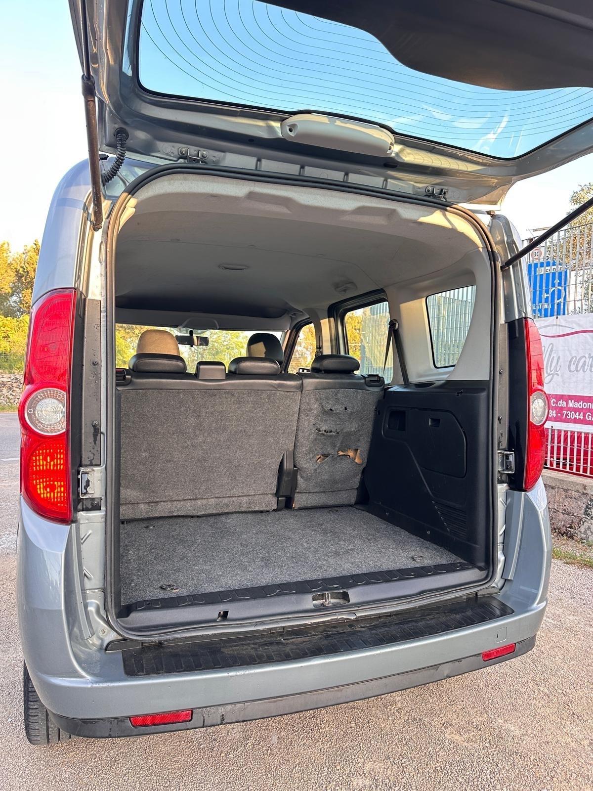 Fiat Doblò 1.6 MJT 120 cv-2011/PELLE/CLIMA
