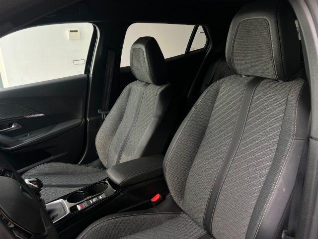 PEUGEOT 2008 PureTech 100 S&S Allure tua da ?249,00 mensili