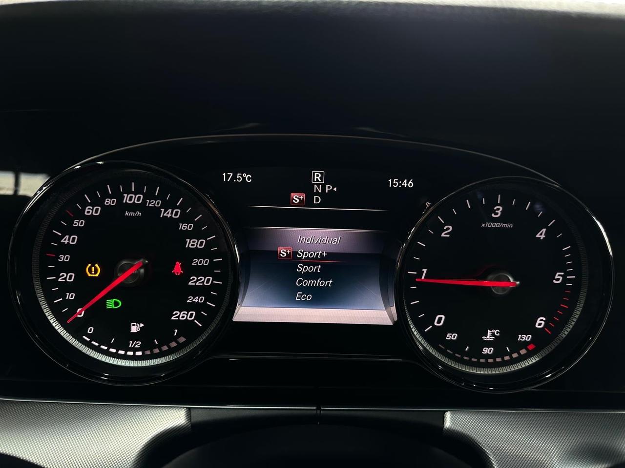 Mercedes-benz E 220 d coupé 4Matic Sport