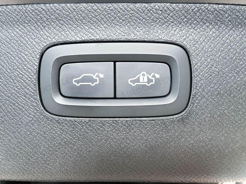 Volvo XC90 XC90T8 PLUG IN AWD AUT 7 POSTI INSCRIPTION